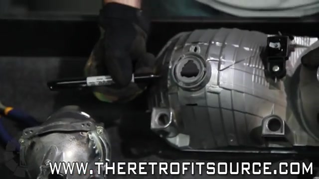 Marking reference lines on the reflector with a permanent marker
