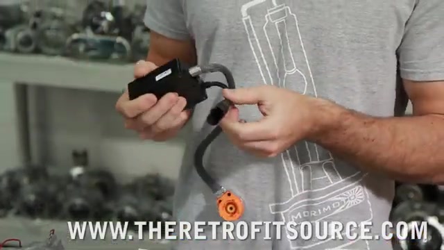 Morimoto 35W HID ballast with P32D connector and mounting bracket